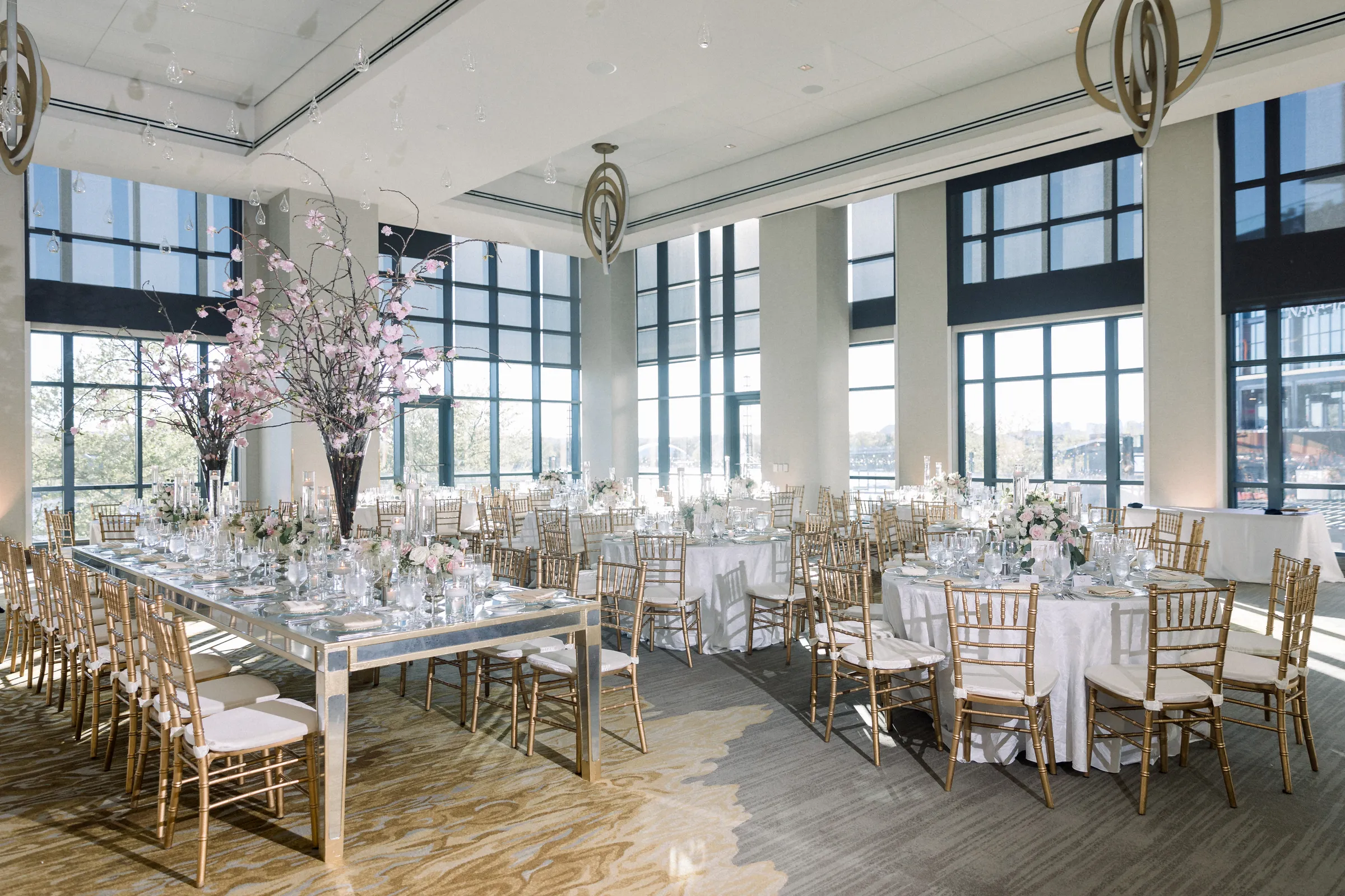 White and Gold Ballroom Tablescape